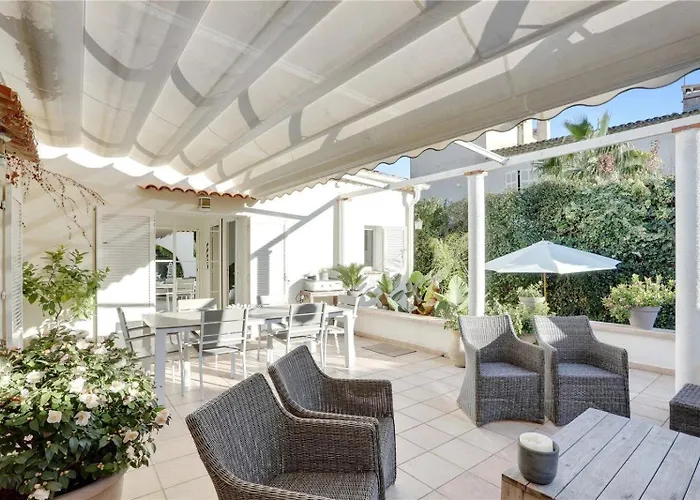 Le Cabanon Cap D 80 M De La * אנטיב