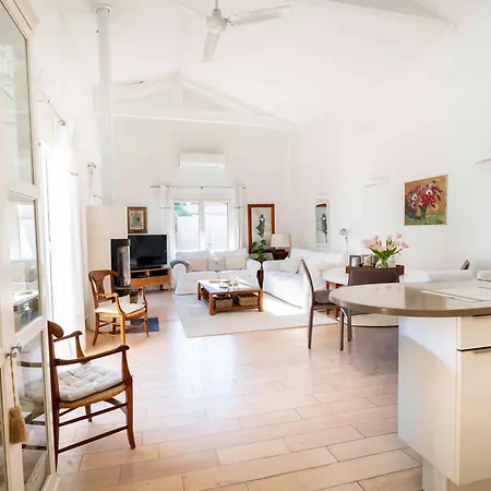 Le Cabanon Cap D 80 M De La 别墅