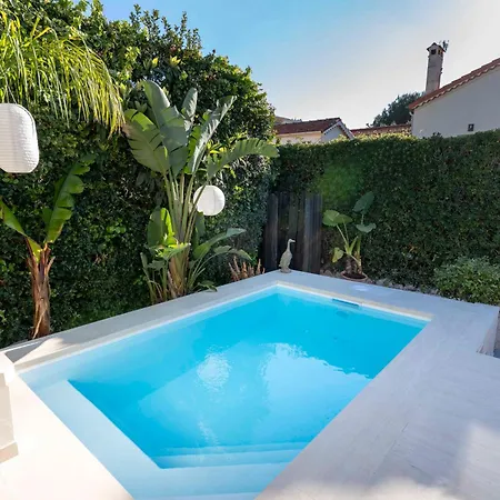فيلة Le Cabanon Cap D 80 M De La