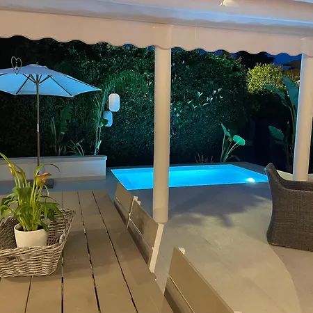 Le Cabanon Cap D 80 M De La