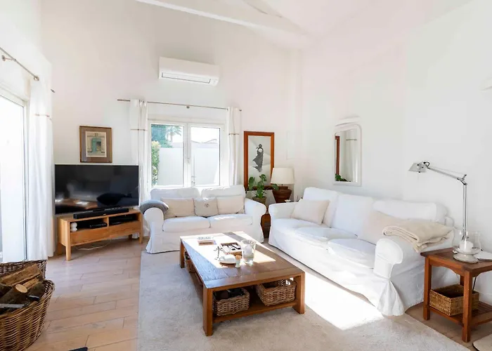 Le Cabanon Cap D 80 M De La 昂蒂布